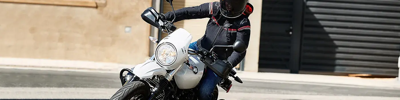 alpinestars_scrambler.jpg 2045